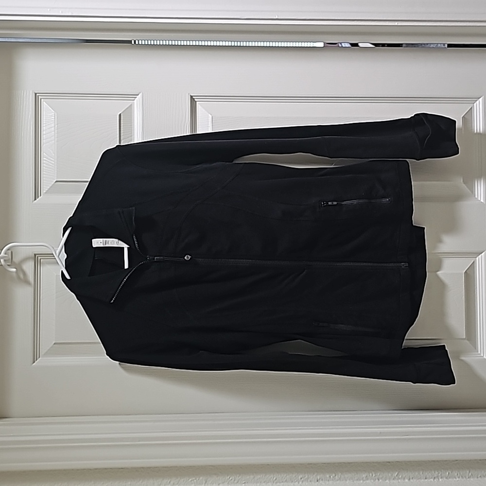 Lululemon Define Jacket - Picture 4 of 5